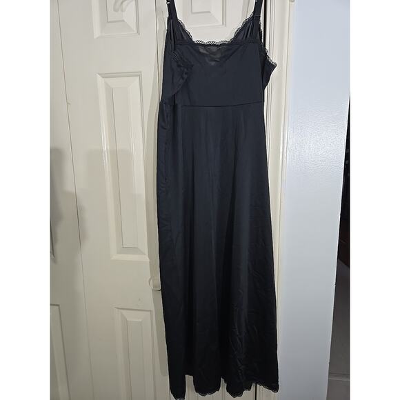 Vintage Shadow Line Women’s Black Slip Sz 36/M Bust 31" Silky Long USA - Picture 2 of 5